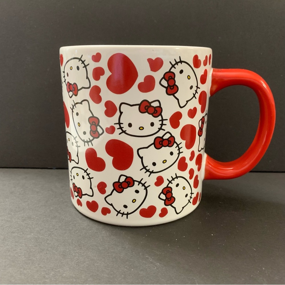 Sanrio Hello Kitty Red Hearts and kitty mug coffee cup